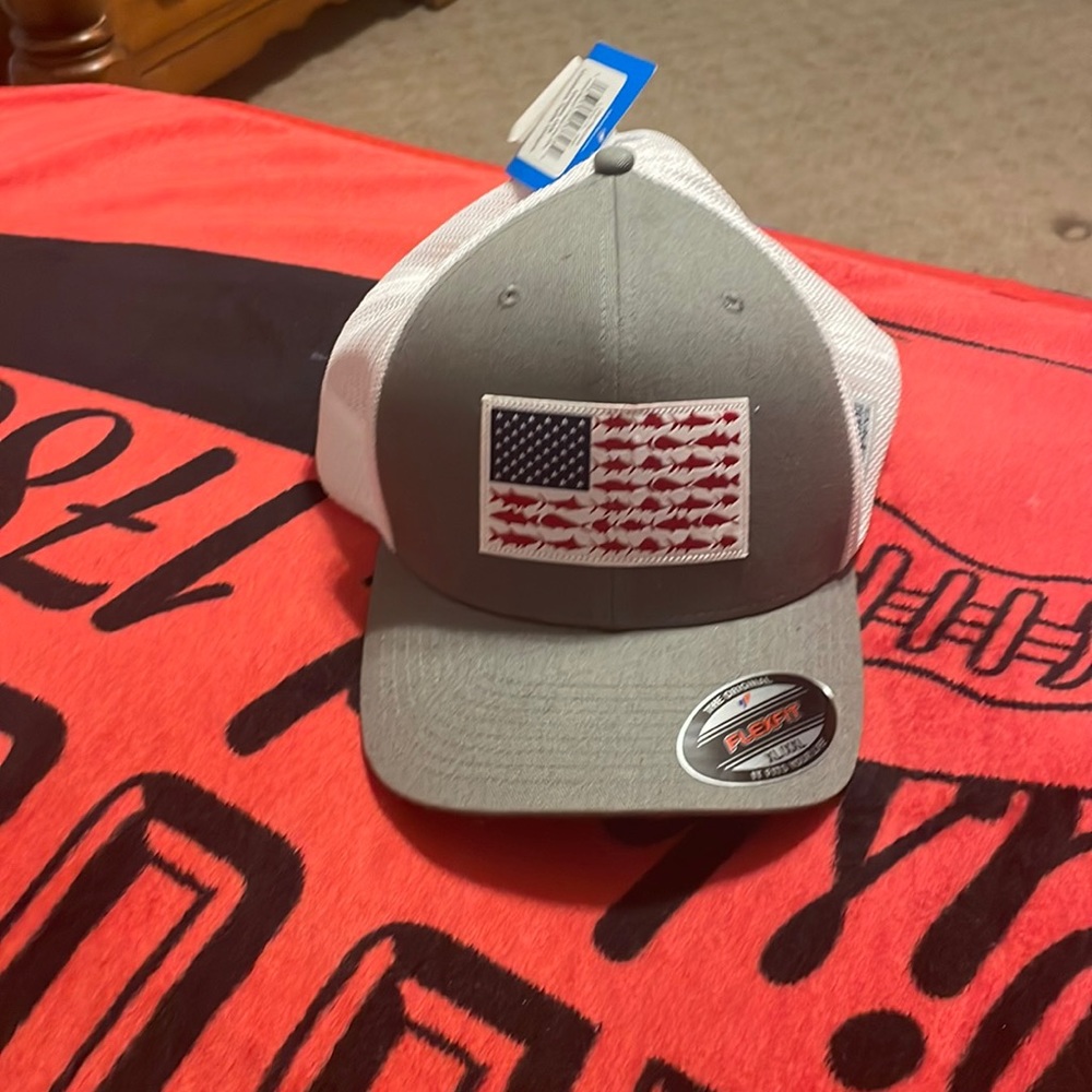 Brand new Columbia PFG hat
